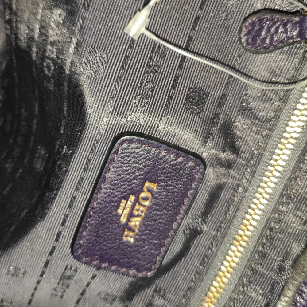 LOEWE Calle Purple Gray Trim Leather Hobo Bag - Picture 12 of 13